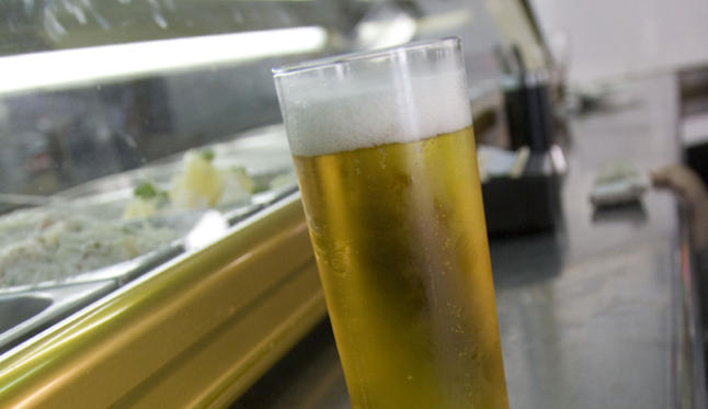 nariz Mercurio victoria Si bebes cerveza en vaso de tubo, no molas - Cervecear, disfrutando de la  cerveza